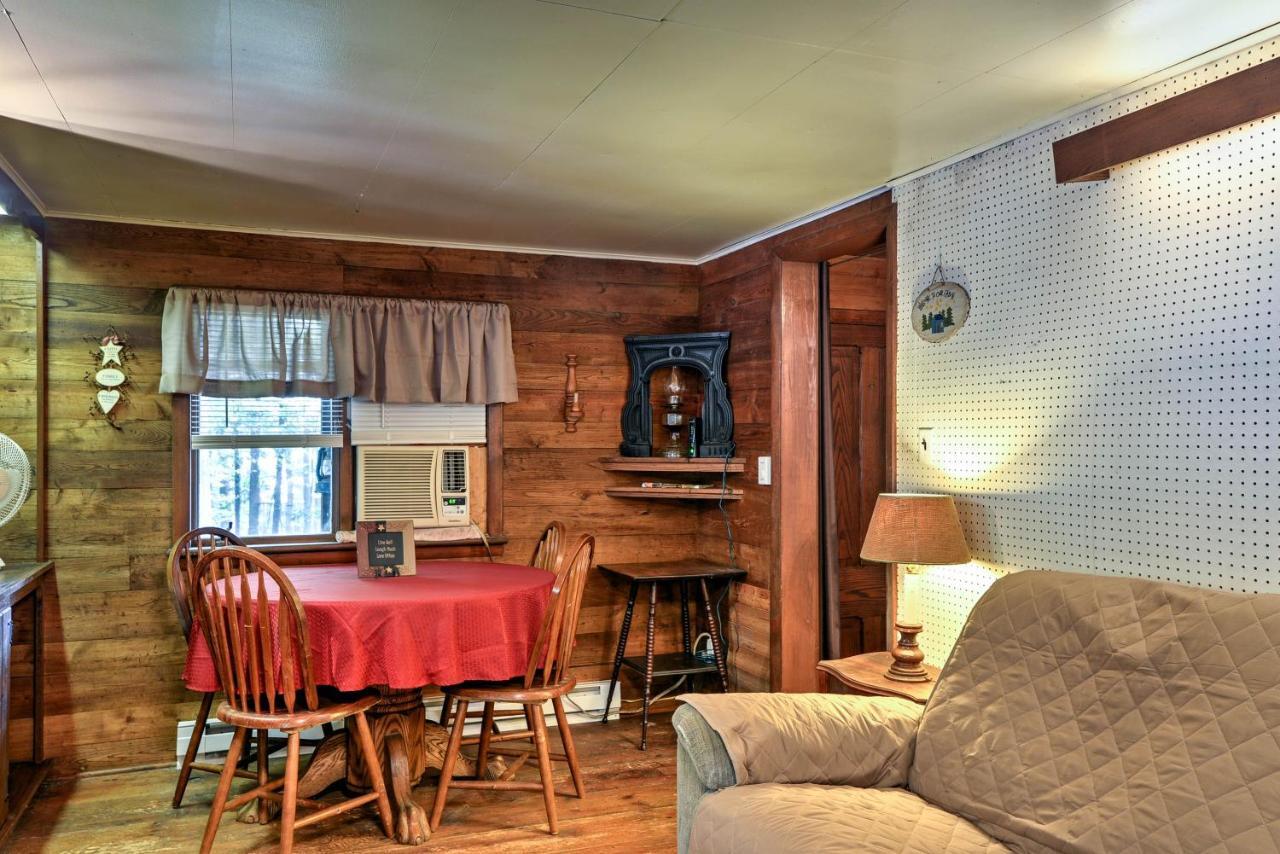 Rustic Bedford Cabin Near Hunting And Fishing Villa Exterior photo